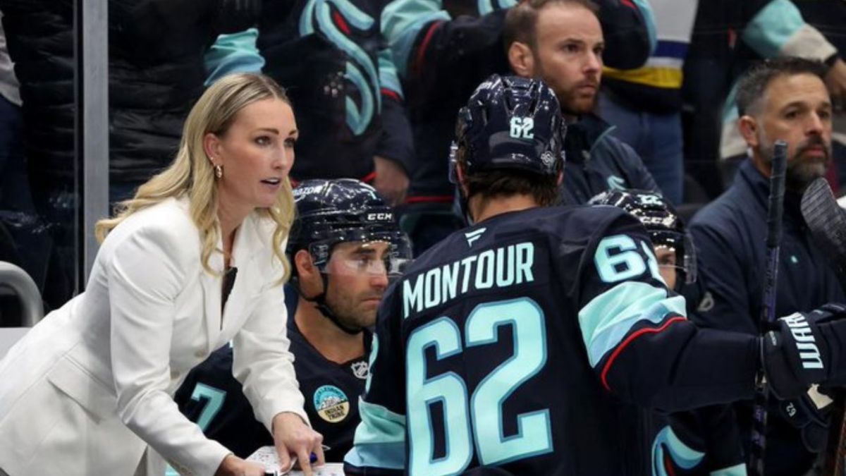 Conoce a Jessica Campbell, primera mujer parte de un cuerpo técnico en la NHL