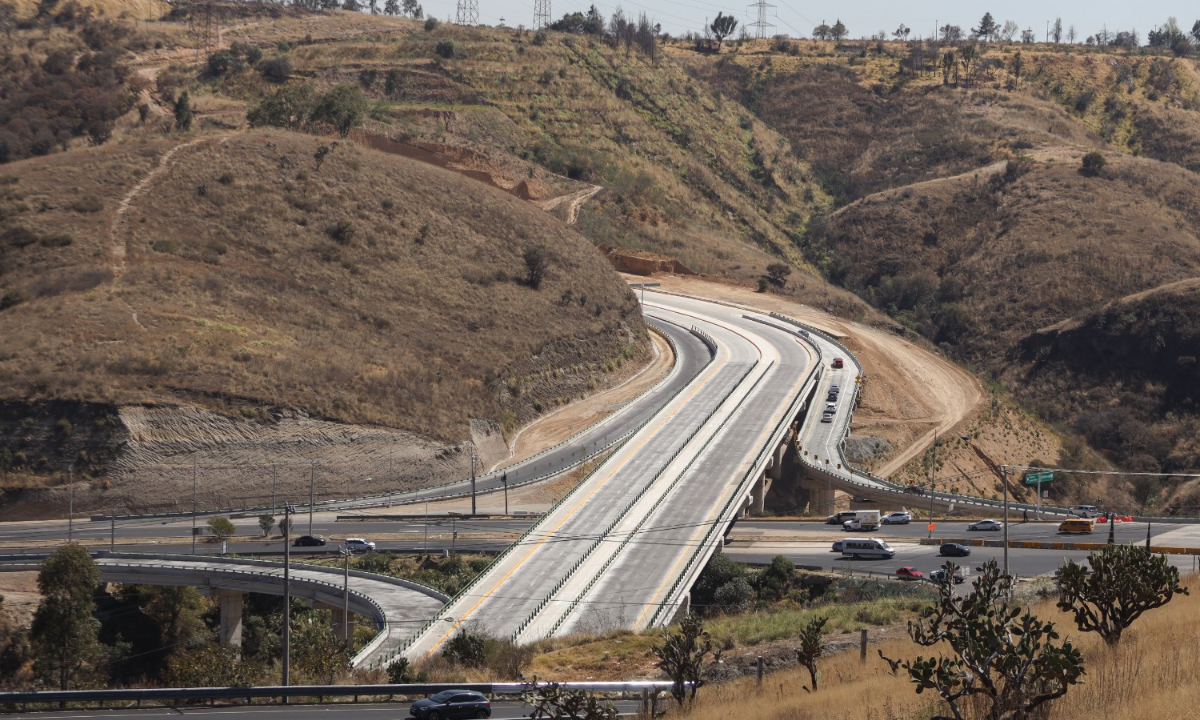 carretera Toluca - Zihuatanejo