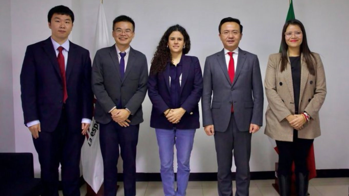 La dirigente nacional de morena se reunió con el embajador de China