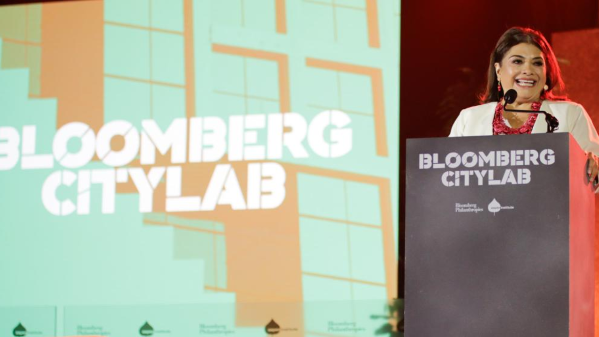 Clara Brugada en el Bloomberg City Lab