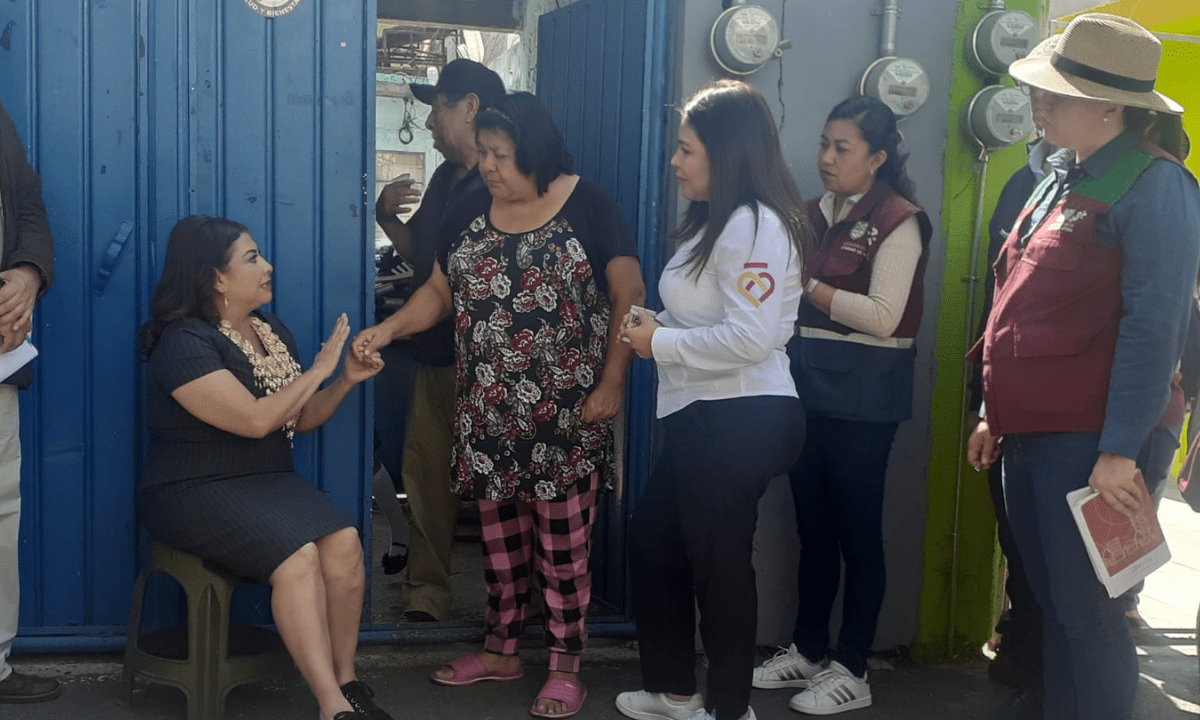 Clara Brugada visita la Agrícola Oriental