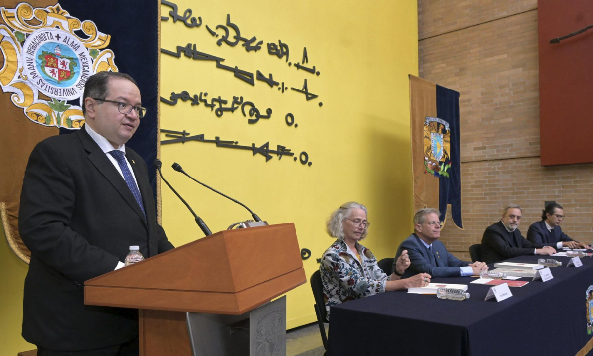 El rector de la UNAM, señaló que la defensa de los derechos fundamentales, el respeto a la división de poderes y el robustecimiento de marcos constitucionales son imperativos para respaldar los procesos de paz y desarrollo.