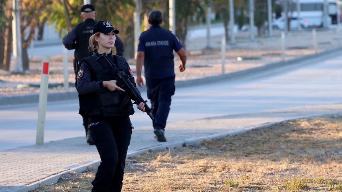 Policía de Turquía tras ataque en Kahramankazan