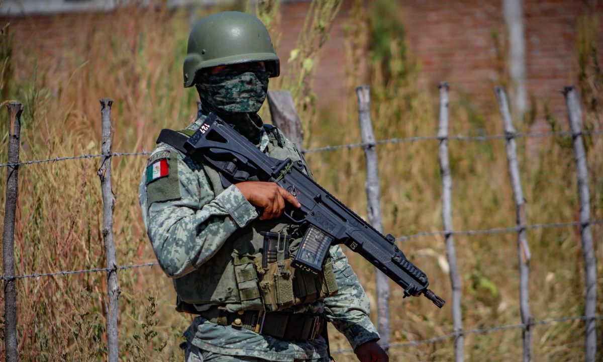 Los detenidos, junto a lo asegurado, fueron puestos a disposición de las autoridades competentes