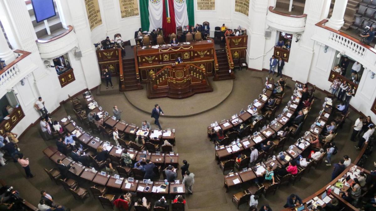 Morena presentó una iniciativa para derogar del Código Penal local el delito de aborto en el Congreso de la Ciudad de México