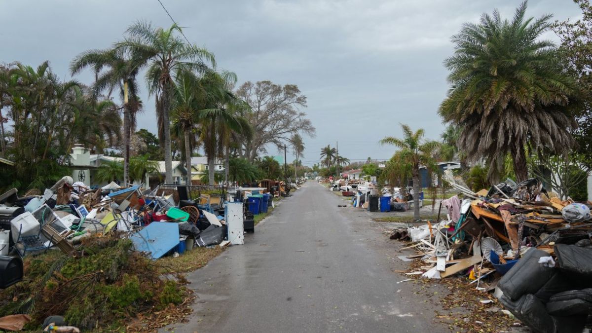 Autoridades de Florida intensificaron las evacuaciones ante la inminente llegada del huracán Milton