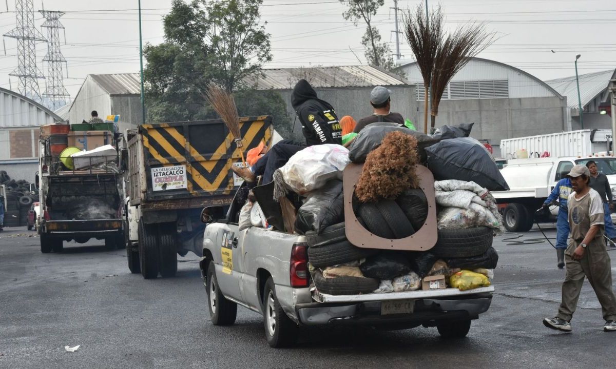 Ecología. Para alcanzar el objetivo de “basura cero”, se propone una política para el adecuado manejo de desechos sólidos.