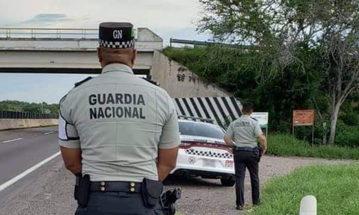 VIOLENCIA. El cuerpo de un hombre fue abandonado a un lado de un puente en Campo Victoria en Costa Rica.