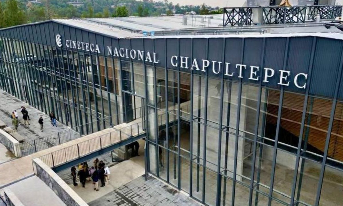 Chapultepec: Es la tercera y más reciente sede, ubicada en la cuarta sección de Chapultepec. Es gratis en lo que se consuma a un mes de su inauguración y forma parte de un proyecto cultural comandado por el gobierno anterior.