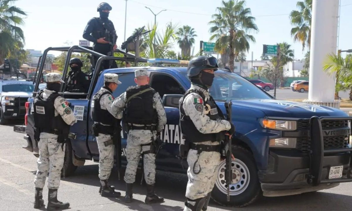 REFUERZO. Un cuarto contingente de militares llegó este domingo a Culiacán; son ya 2 mil.