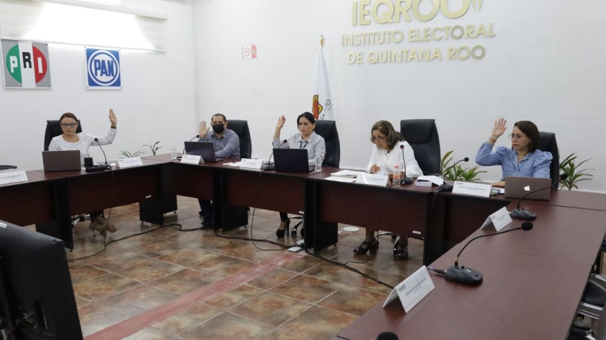 VOTO. Por mayoría, el Consejo General del Instituto Electoral de Quintana Roo rechazó la solicitud del PRD como partido local.