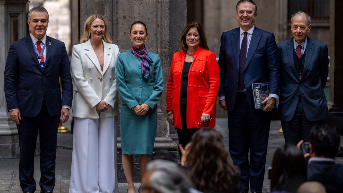 La presidenta Claudia Sheinbaum al ofrecer seguridad para las inversiones a los norteamericanos