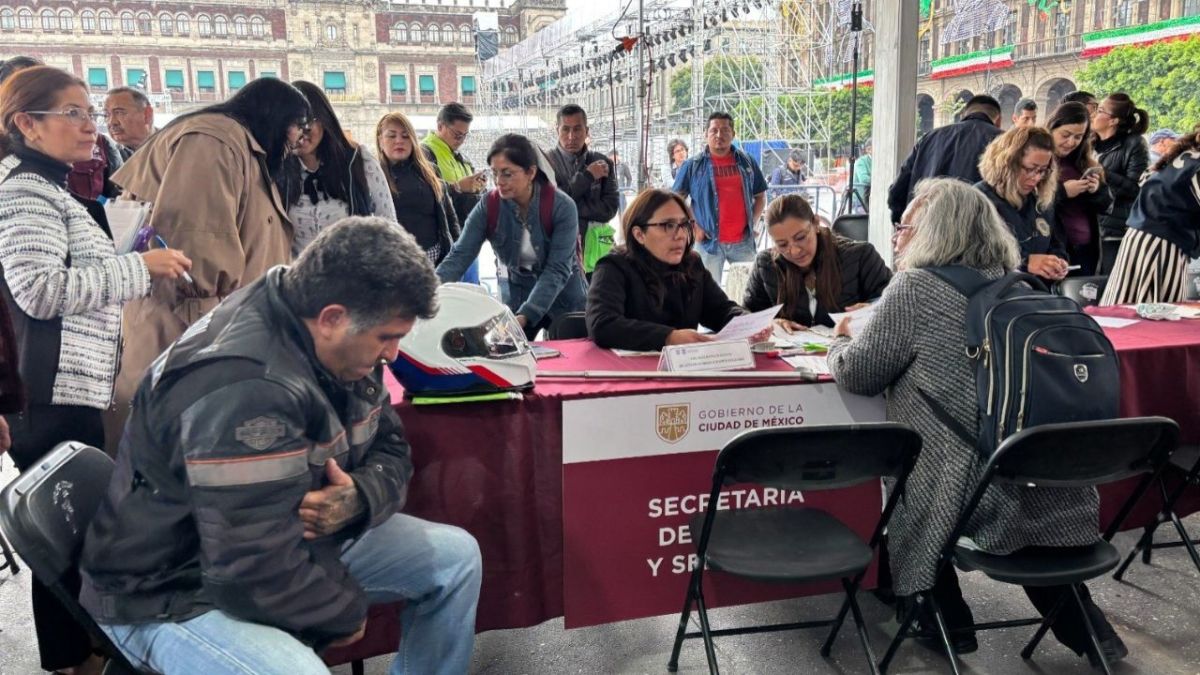 Acciones. En el nuevo programa de atención ciudadana, estarán abogados y doctores para brindar ayuda y orientación a los asistentes.