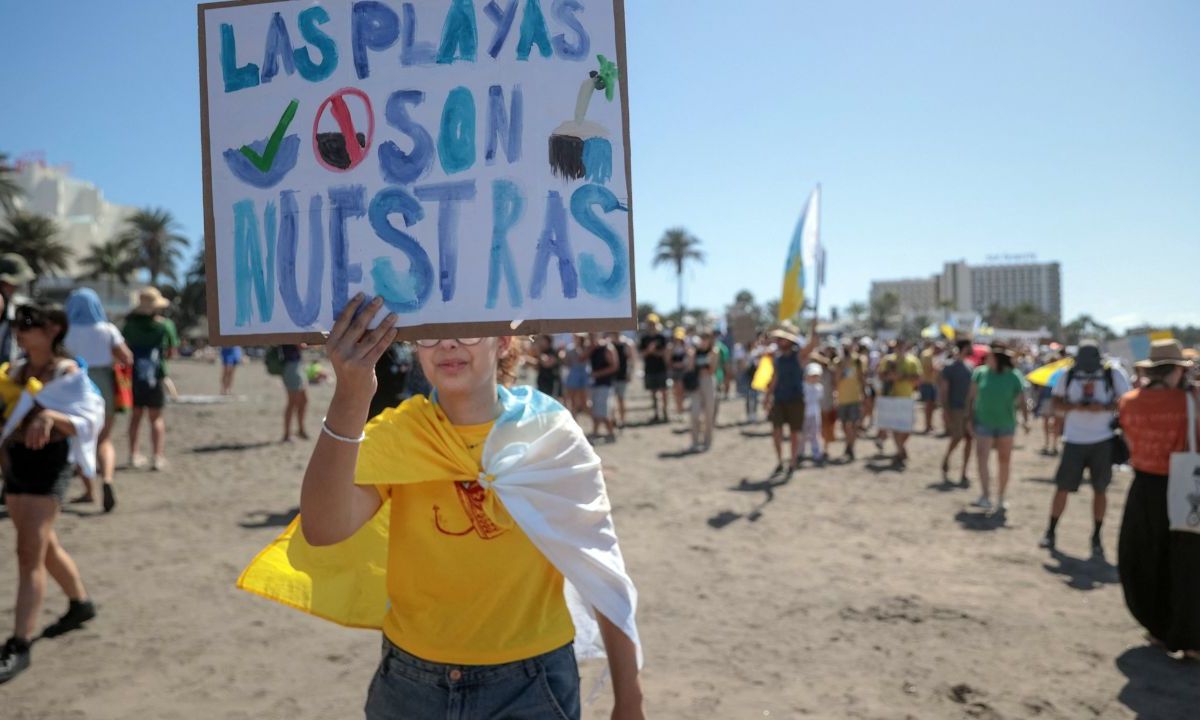 EXIGENCIA. Las protestas en Canarias se enmarcan en un contexto de creciente descontento, con un modelo turístico que beneficia a inversores extranjeros