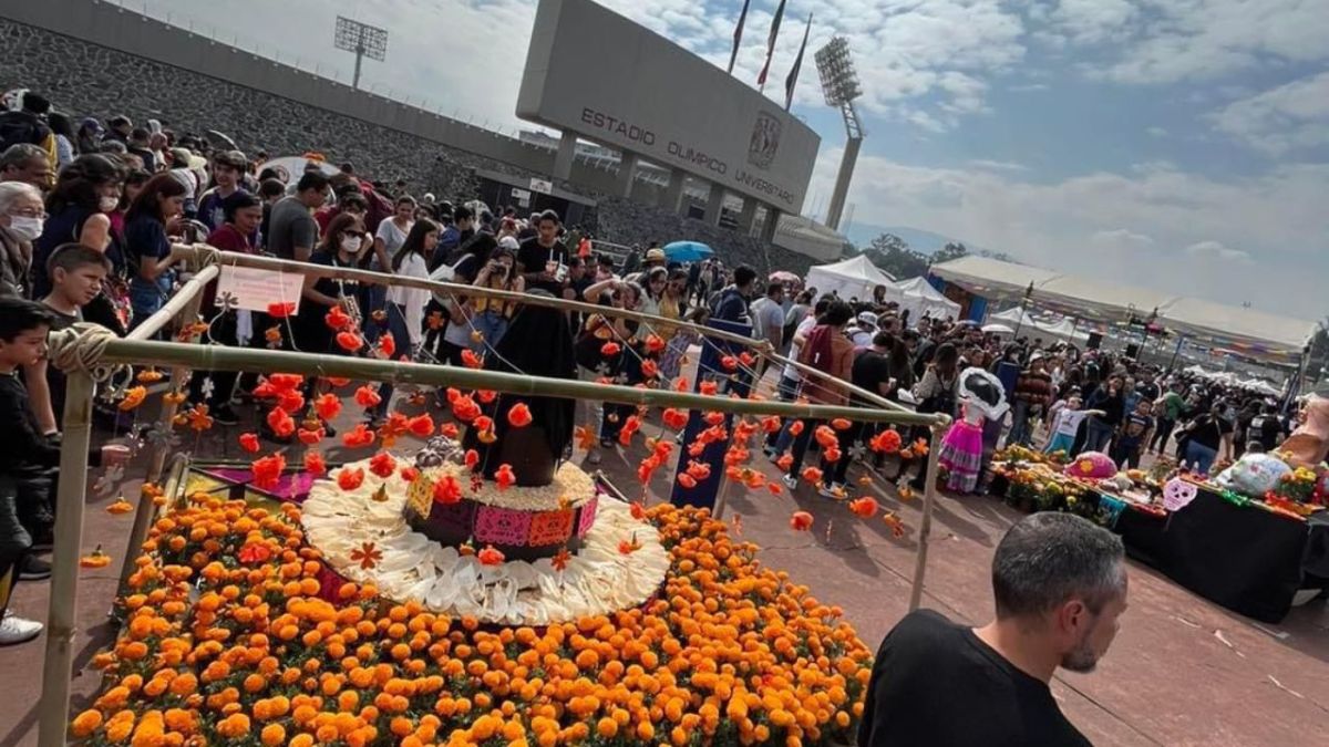 Megaofrenda UNAM 2024, el cine nacional y la muerte se encontrarán en la explanada del Universum 