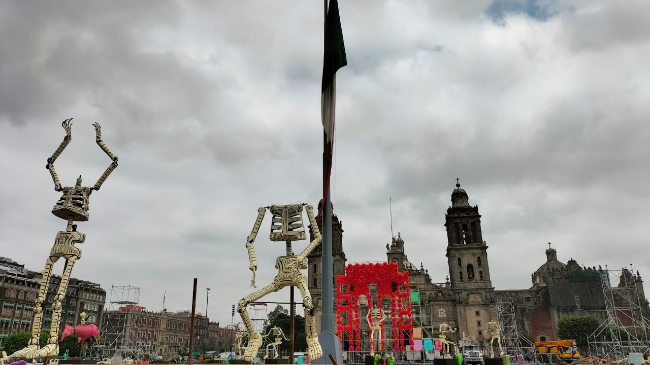 Foto: Sarai Salazar/ Megaofrenda 2024 en el Zócalo la CDMX