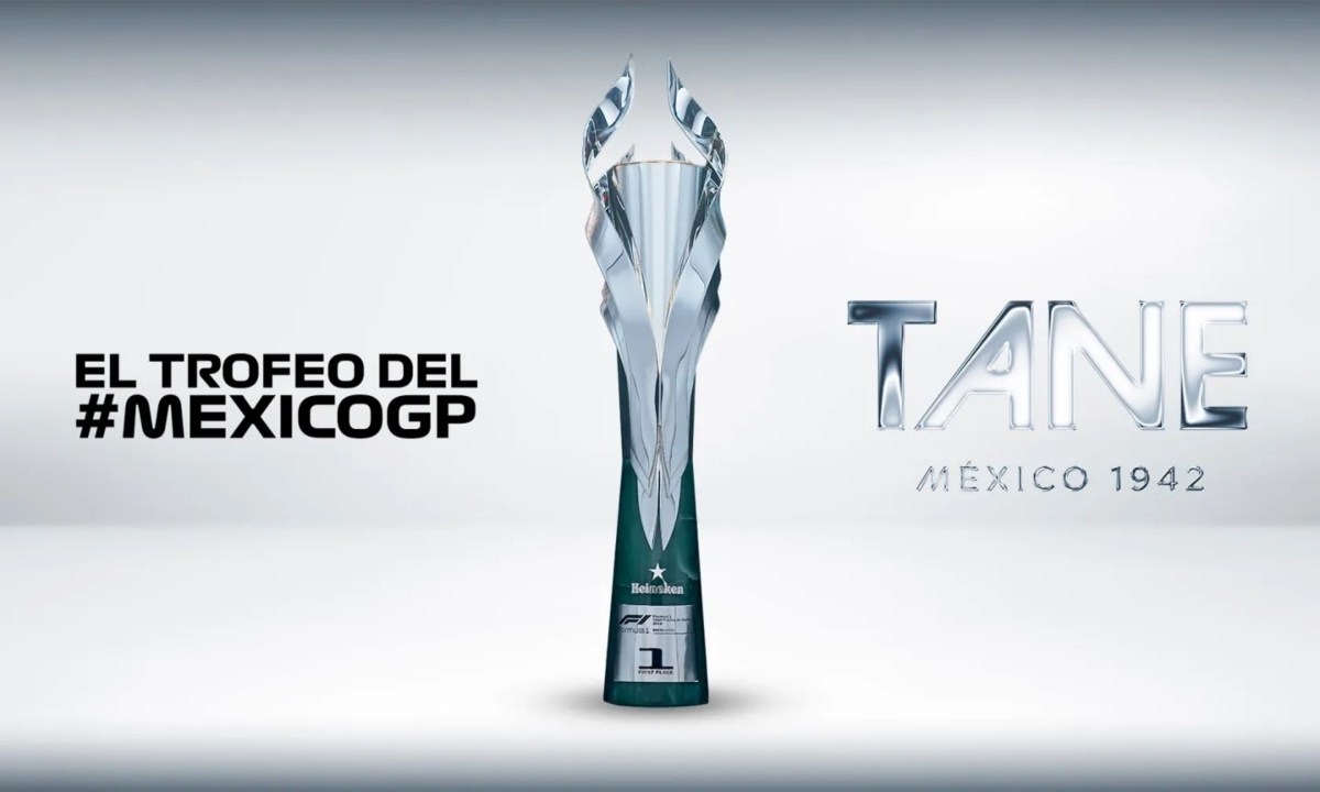 Foto: GP México/ Una vez más como desde 2015 TANE México 1942 realiza el trofeo para el ganador del Gran Premio de la Ciudad de México Presentado por Heineken