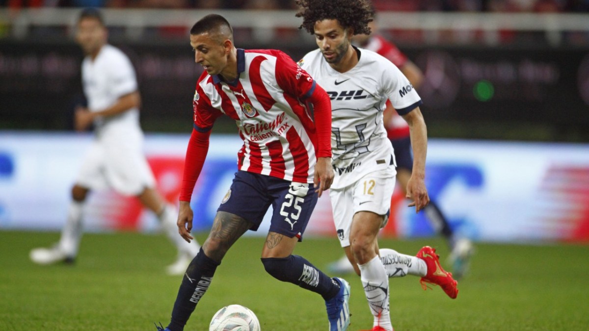 Chivas y Pumas, el partido de la Jornada, se enfrentan en el Estadio Akron