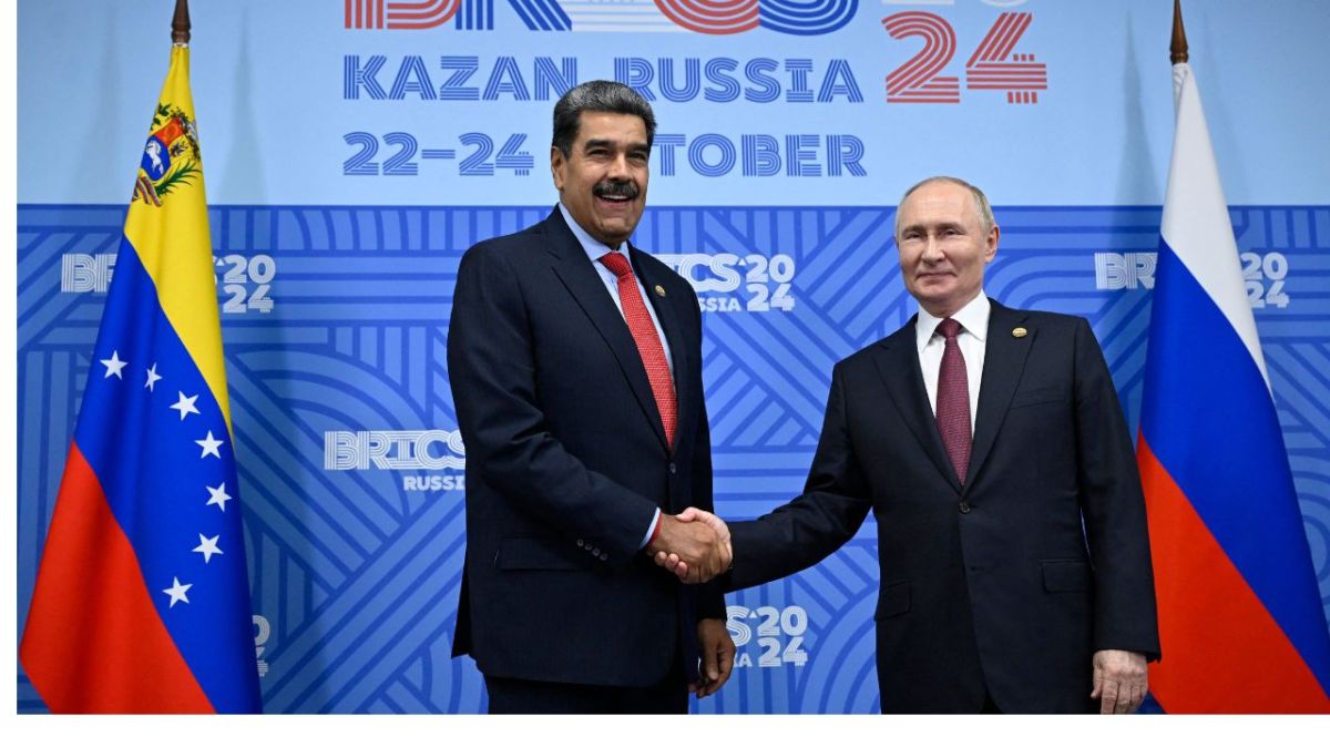 Vladimir Putin, presidente de Rusia y Nicolás Maduro, presidente de Venezuela se reúnen en el KAZAN