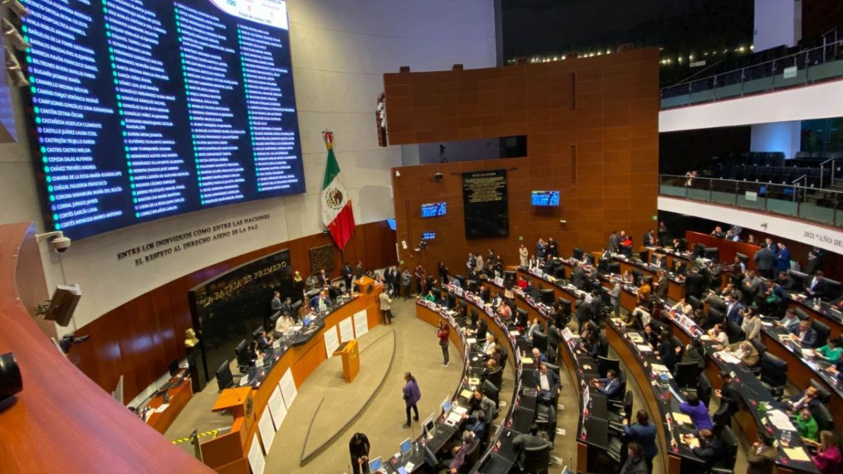 Senado de la República en sesión ordinaria