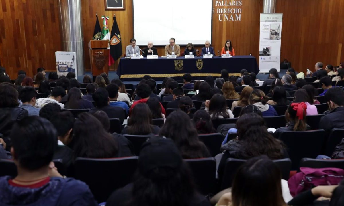 Presentación del libro de magistrado