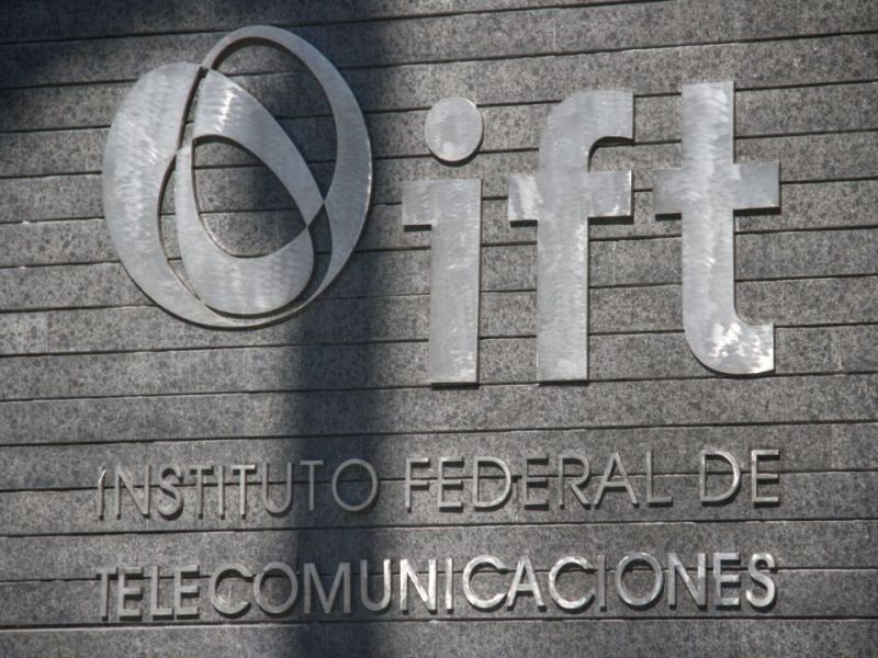 América Móvil impugnará resolución del IFT