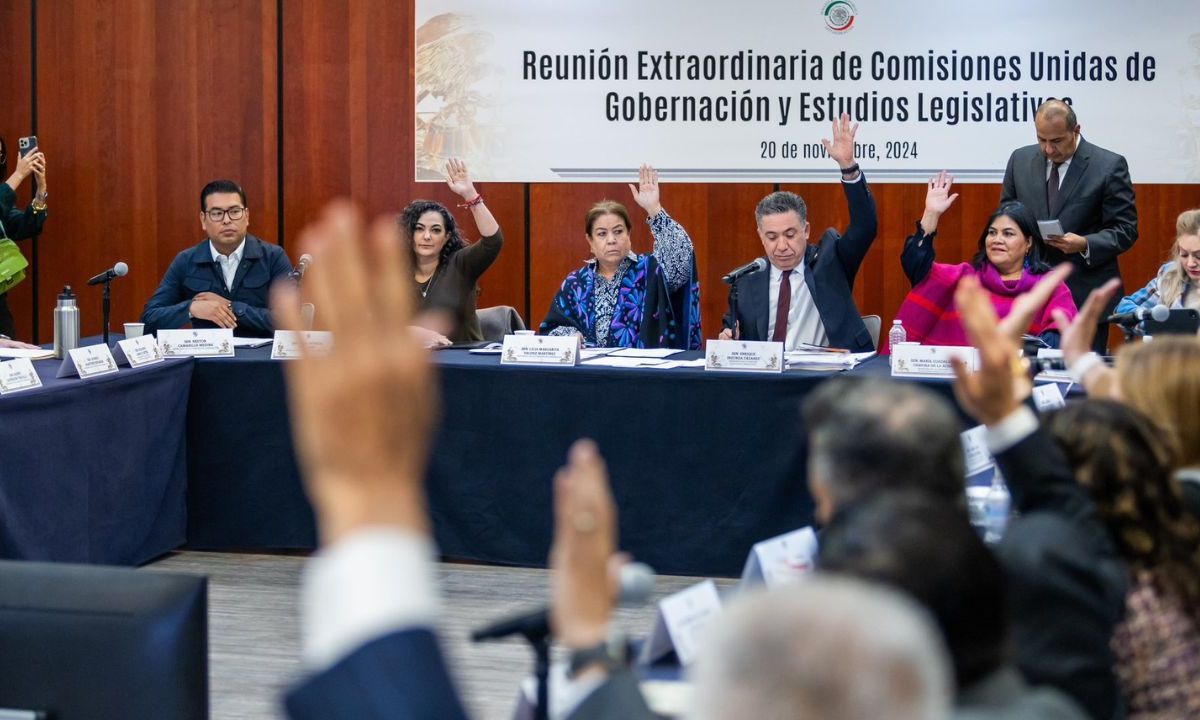 Los senadores aprobaron la creación de dos nuevas Secretarías de Estado: la Secretaría de la Mujer y la Secretaría de Ciencia, Humanidades, Tecnología e Innovación