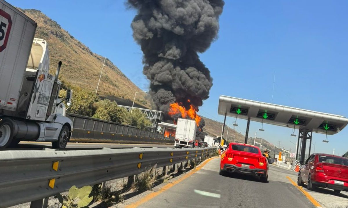 La caseta de Madín, aproximadamente en el kilómetro 13, quedó prácticamente consumida en su totalidad