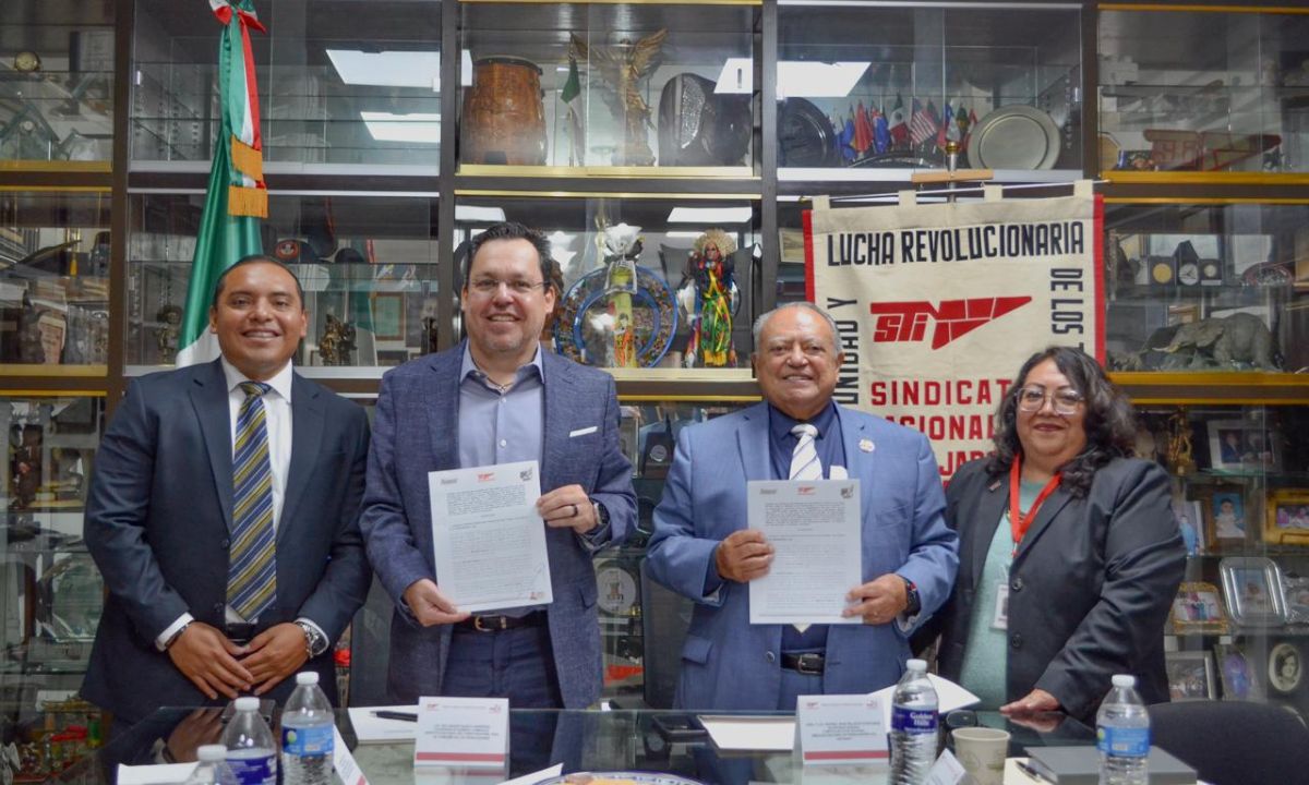 Con este acuerdo más trabajadores sabrán que cuentan con Fonacot: Salvador Gazca Herrera.