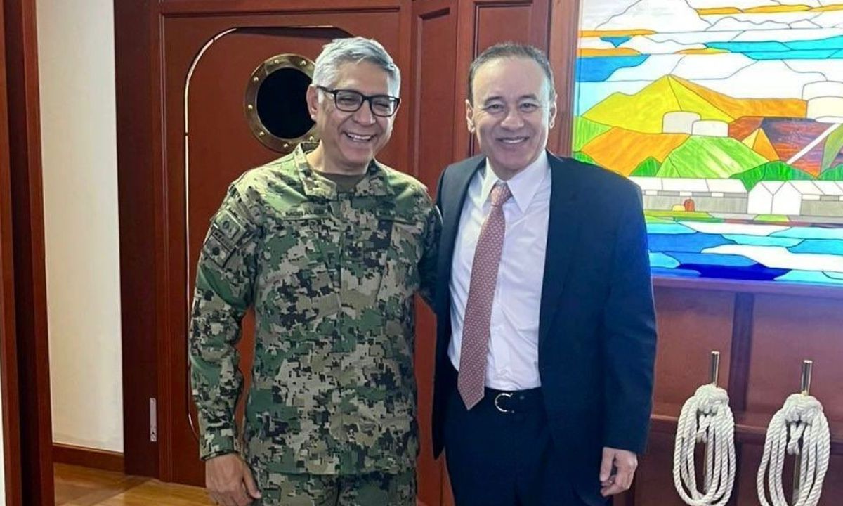 En reunión con el almirante Raymundo Pedro Morales acordó el seguimiento a las etapas de modernización del Puerto de Guaymas