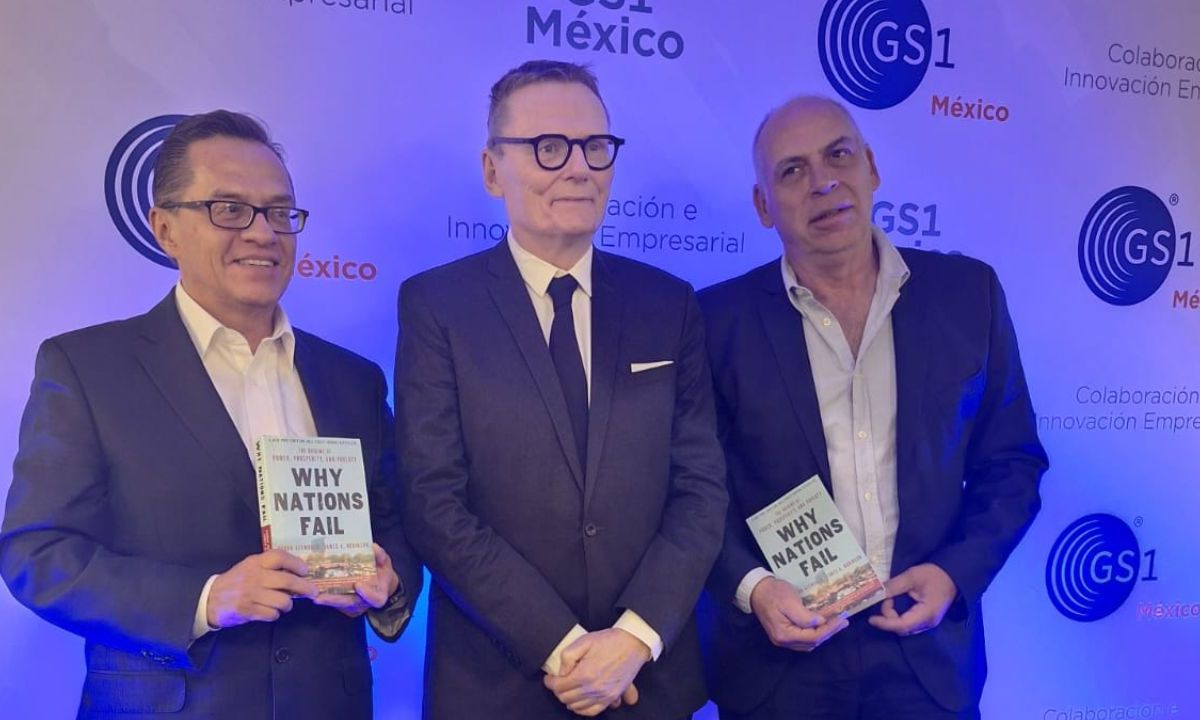 México debe crear sus oportunidades: James A. Robinson