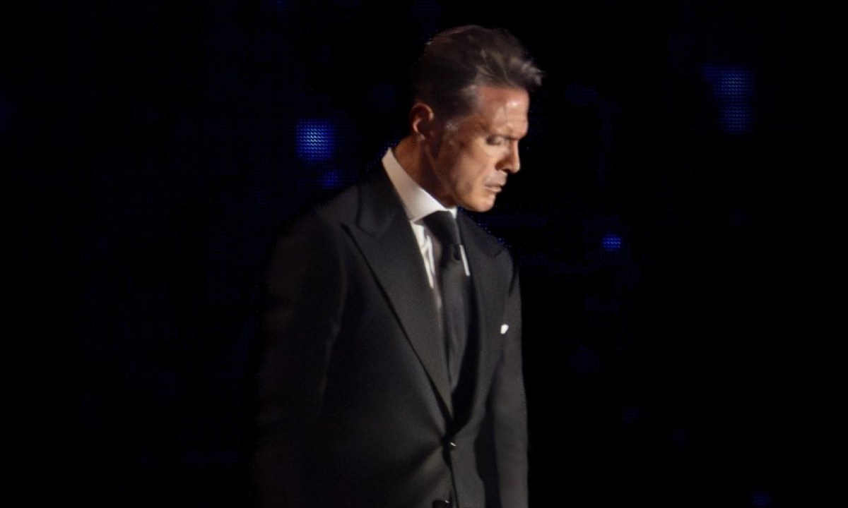 Luis Miguel fue notificado del deceso de la actriz y respondió rápidamente con un mensaje de solidaridad hacia la familia Pinal