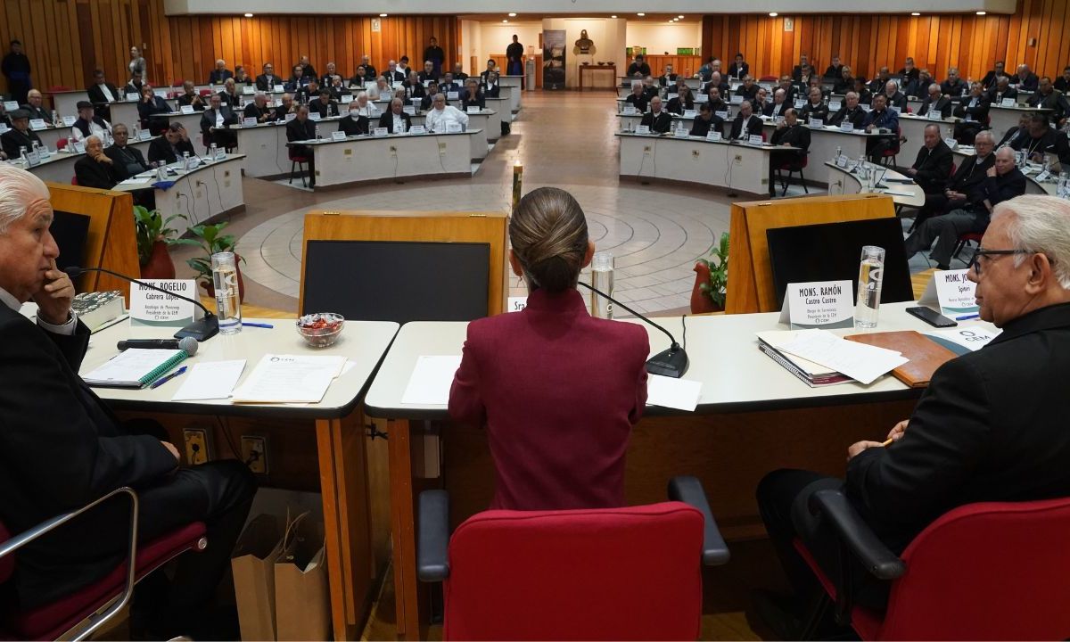 En seguridad, diálogo con Sheinbaum; a AMLO lo juzgará la historia: Iglesia.