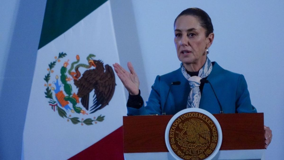 Claudia Sheinbaum durante la mañanera del 6 de noviembre.