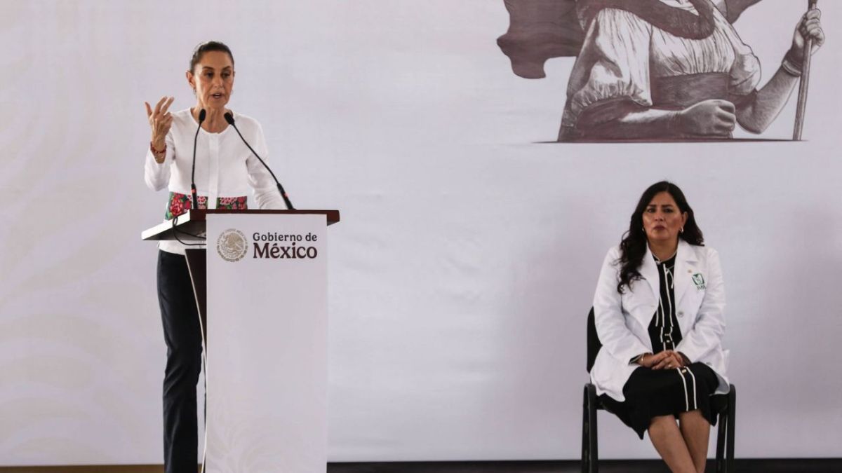 Claudia Sheinbaum, presidenta de México, encabezó la ceremonia de inauguración de la Unidad de Medicina Familiar No. 58.