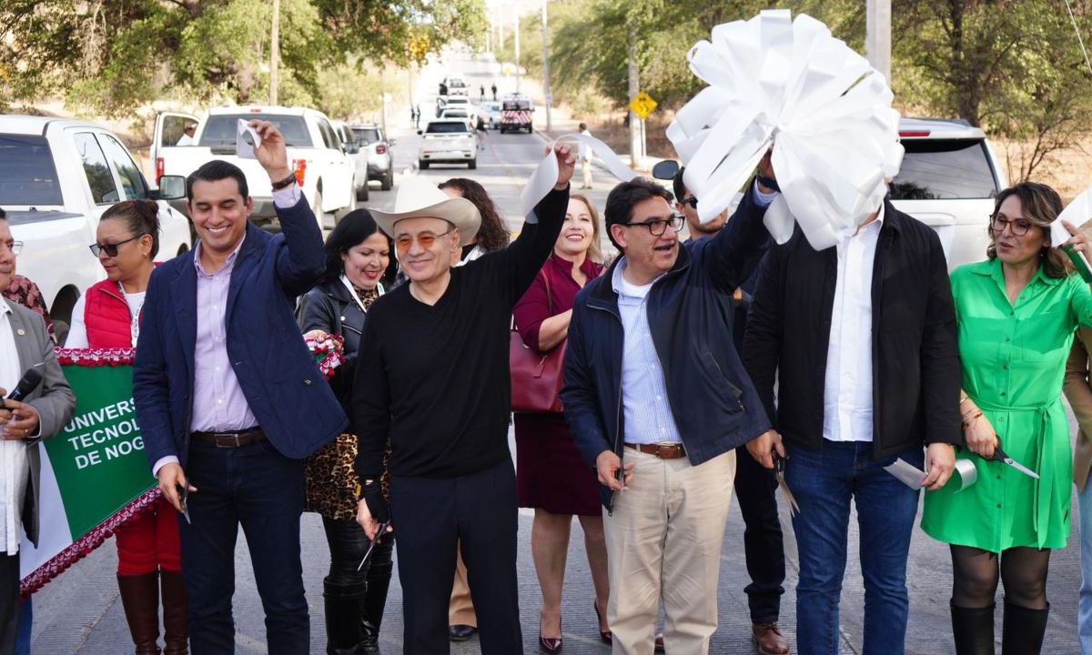 Los nogalenses ya cuentan con calles principales rehabilitadas, como la avenida Adolfo Ruiz Cortines, que favorece al comercio local.