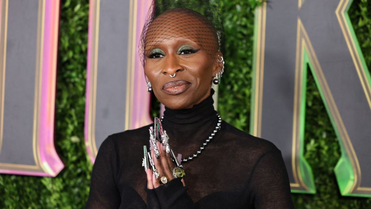 La actriz Cynthia Erivo en alguno de los estrenos de Wicked en el mundo.