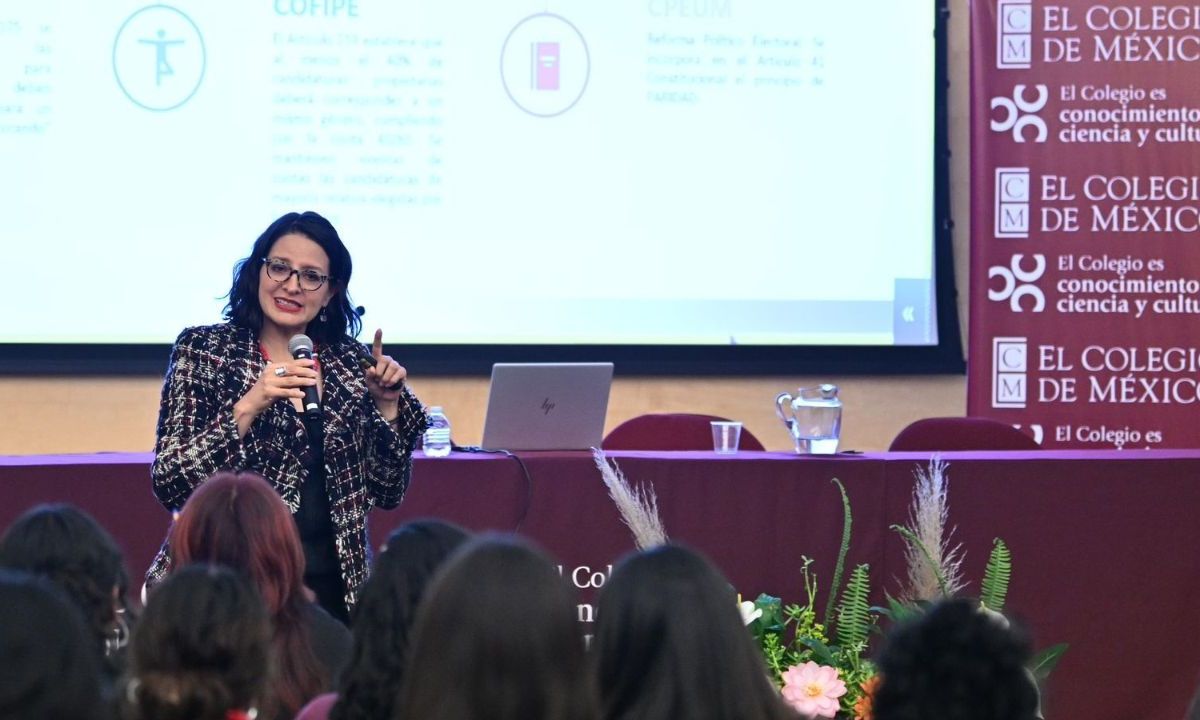 Llamado. La consejera electoral, Melisa Guerra, pidió a los servidores públicos privilegiar la igualdad y mayores oportunidades para las mujeres.