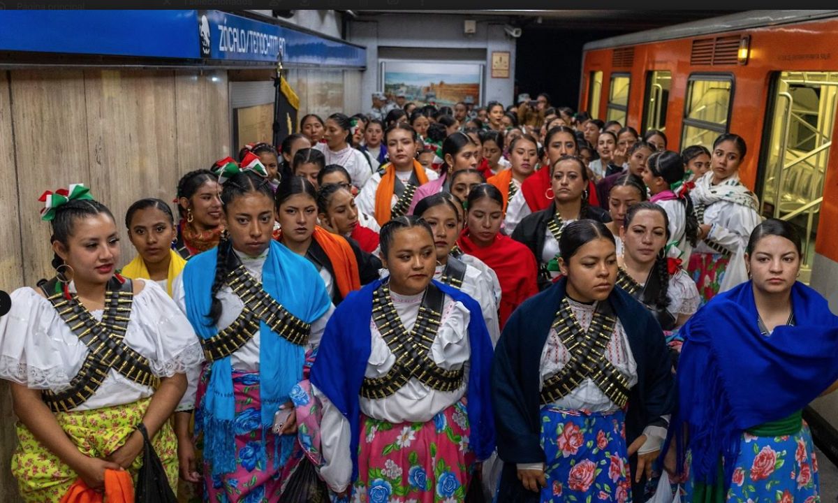 Desfile. Elementos del Ejército mexicano comenzaron la marcha en el metro Cuatro Caminos, donde se ofreció un servicio especial para los soldados que participaron en el desfile conmemorativo al 114 Aniversario de la Revolución mexicana.