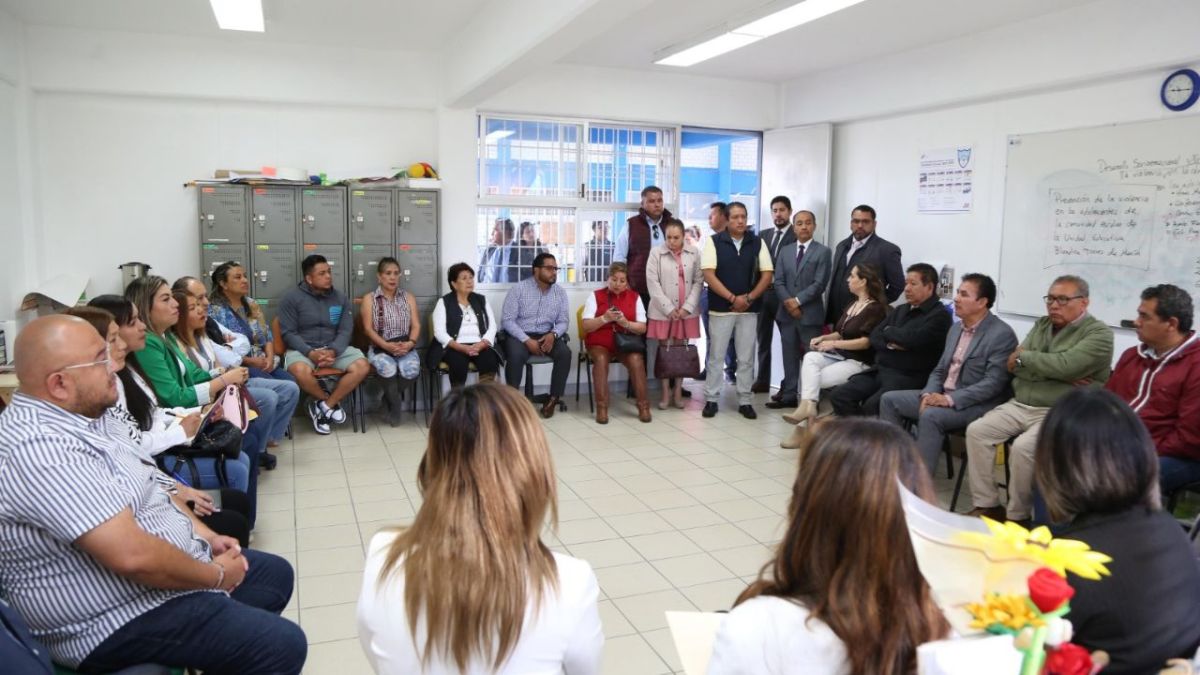 PREVENCIÓN. Ante este tipo de problemática se han ofertado cursos que alerten a los estudiantes de situaciones de violencia y adicción también en el entorno familiar. A las docentes afectadas se les da acompañamiento en el proceso de denuncia.