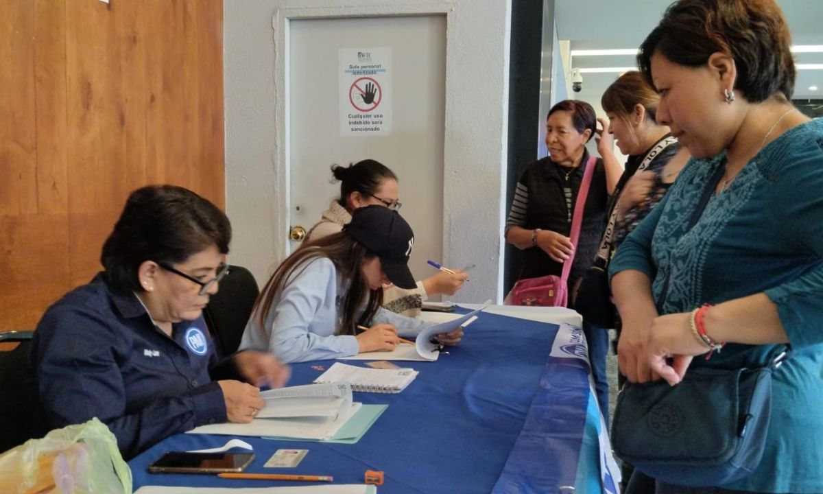 Arranca la elección interna del Partido Acción Nacional en el World Trade Center (WTC) de la Ciudad de México.