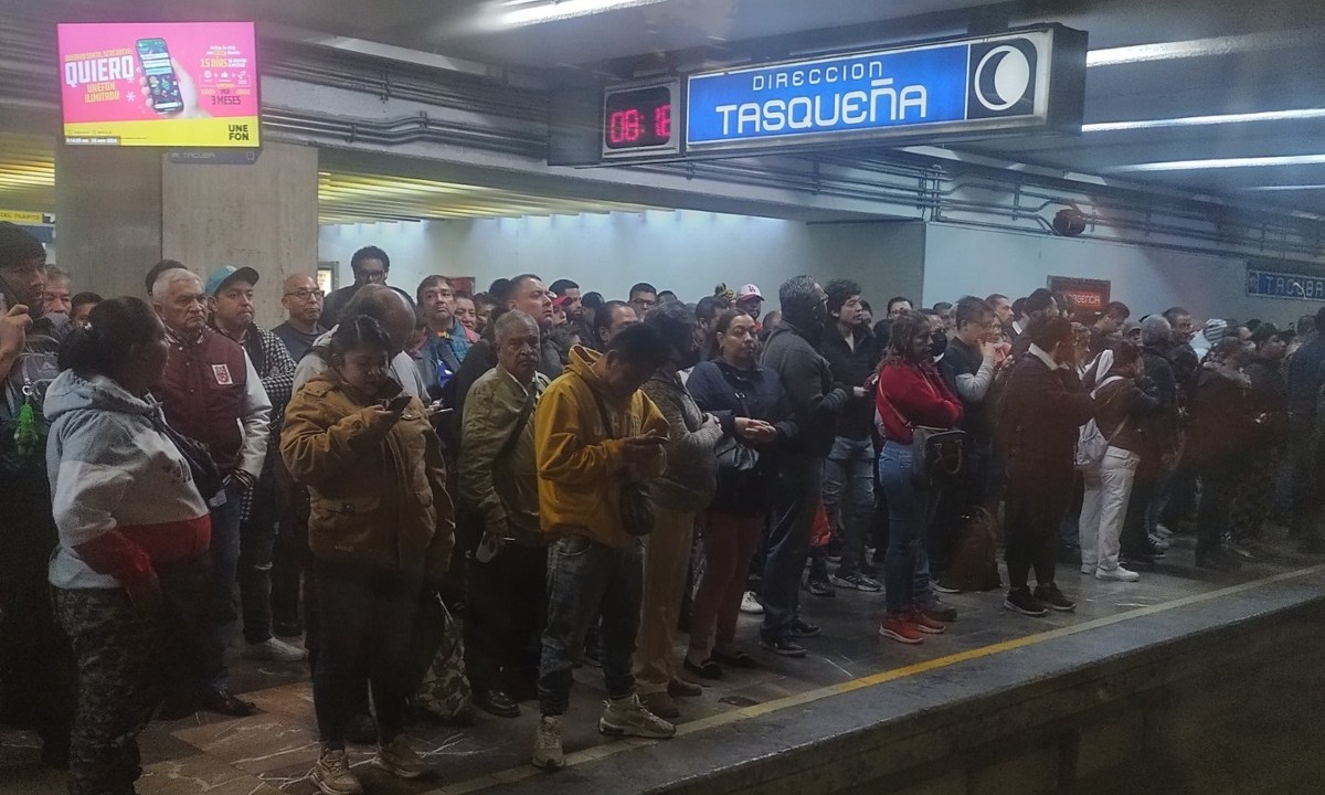 retraso en linea 2 del metro