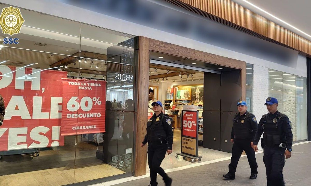 La SSC informó sobre el despliegue de elementos de la policía en plazas y centros comerciales de la CDMX, por el "Operativo Buen Fin".