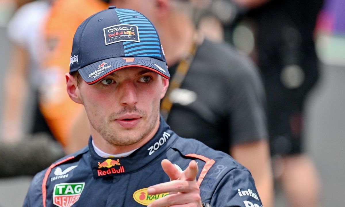 Max Verstappen se corona en Las Vegas