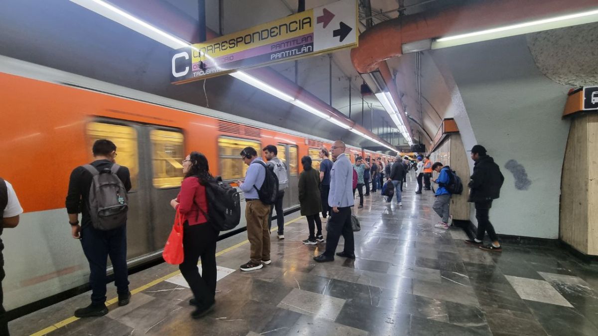 El Metro de la CDMX realiza operativos de seguridad.