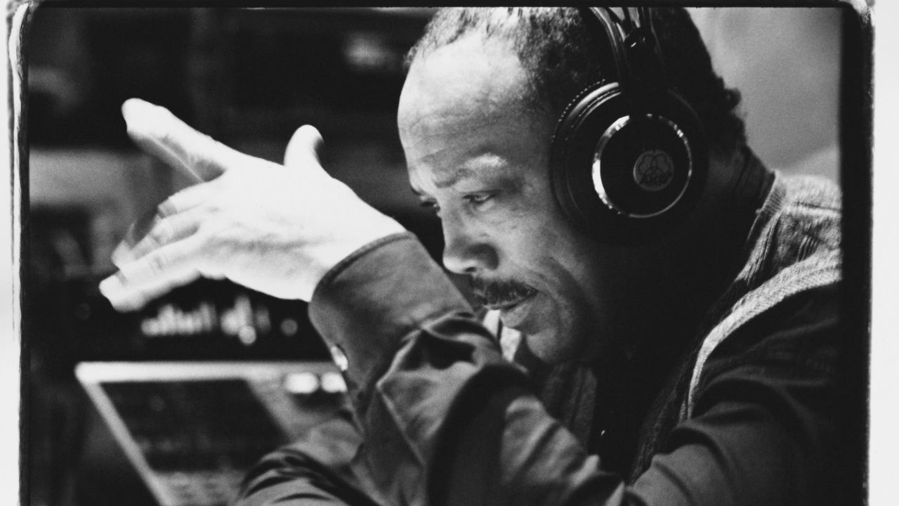 Quincy Jones en el estudio.