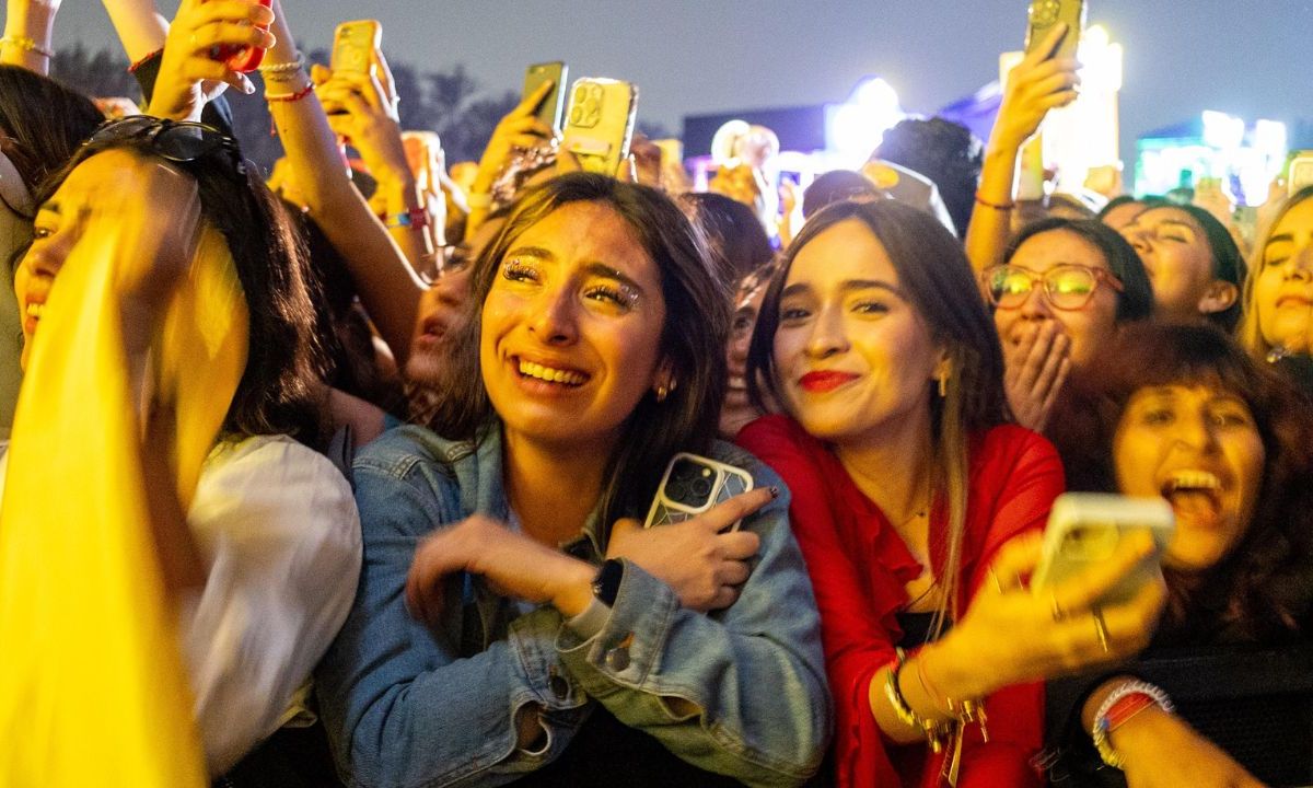 Asistentes en el segundo día del Corona Capital 2024.