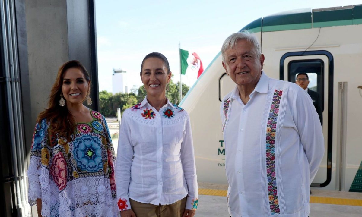 Claudia Sheinbaum y AMLO en el Tren Maya