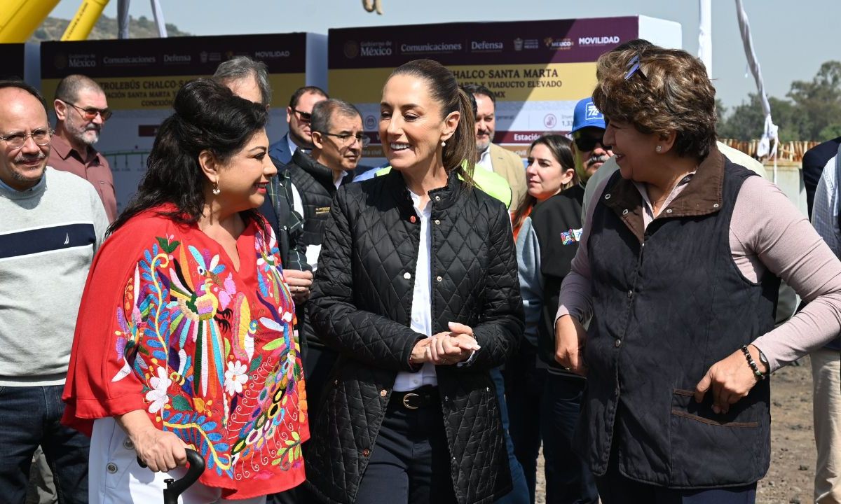 Junto a Delfina Gómez y Clara Brugada, Claudia Sheinbaum supervisó la construcción del Trolebús Elevado Santa Martha Acatitla a Chalco.