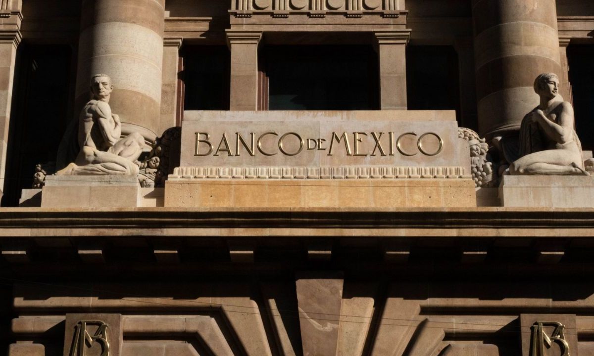 Encuesta Banxico estima PIB de 1.53% en 2025